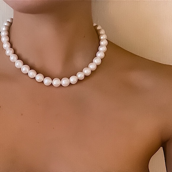 ⚜️𝟯𝟬%𝗢𝗙𝗙 𝗯𝘂𝗻𝗱𝗹𝗲𝘀 𝟯+⚜️ NEW Large Pearl Beaded Necklace - Picture 5 of 10